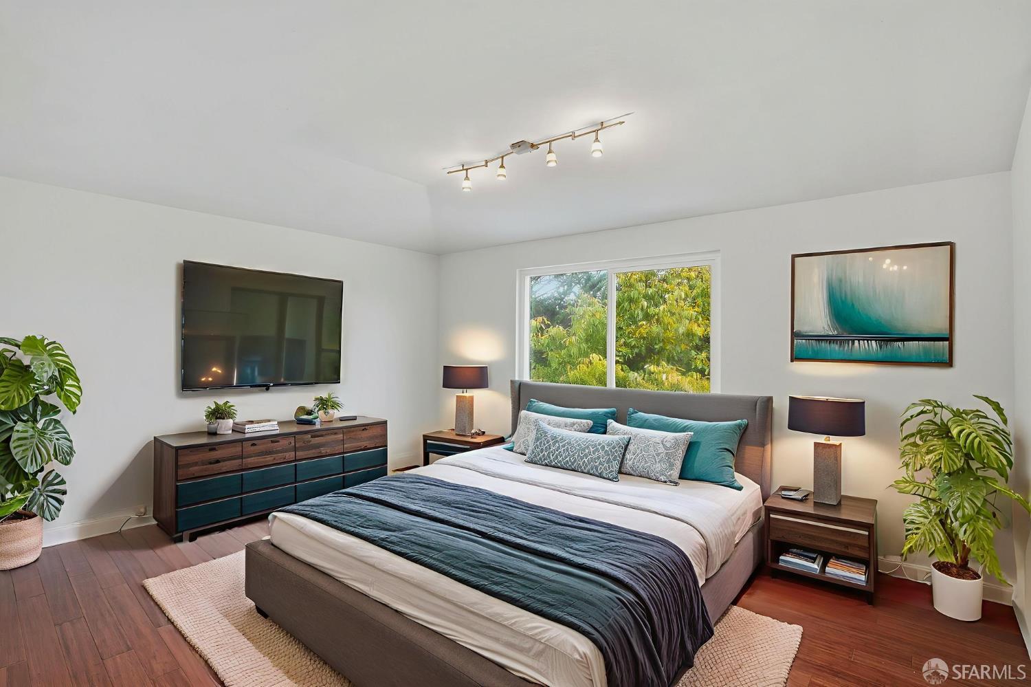 Detail Gallery Image 19 of 30 For 5756 Amend Rd, El Sobrante,  CA 94803 - 6 Beds | 3 Baths