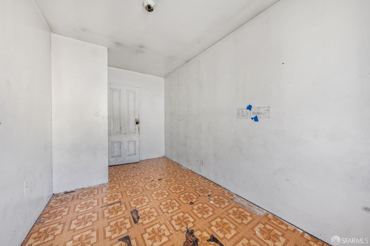 Detail Gallery Image 25 of 47 For 670 Sycamore St, Oakland,  CA 94612 - 2 Beds | 1 Baths