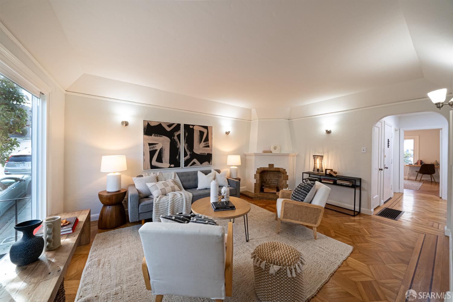 Detail Gallery Image 5 of 62 For 62 Bronte St, San Francisco,  CA 94110 - 2 Beds | 2 Baths