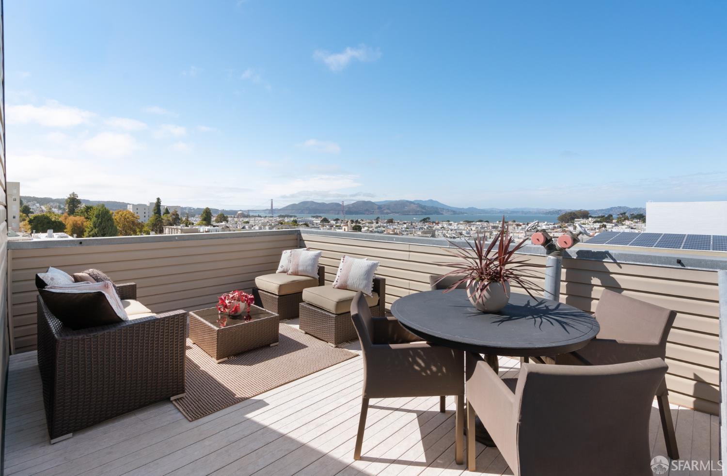 Detail Gallery Image 16 of 29 For 2315 Van Ness Ave #7,  San Francisco,  CA 94109 - 2 Beds | 1/1 Baths