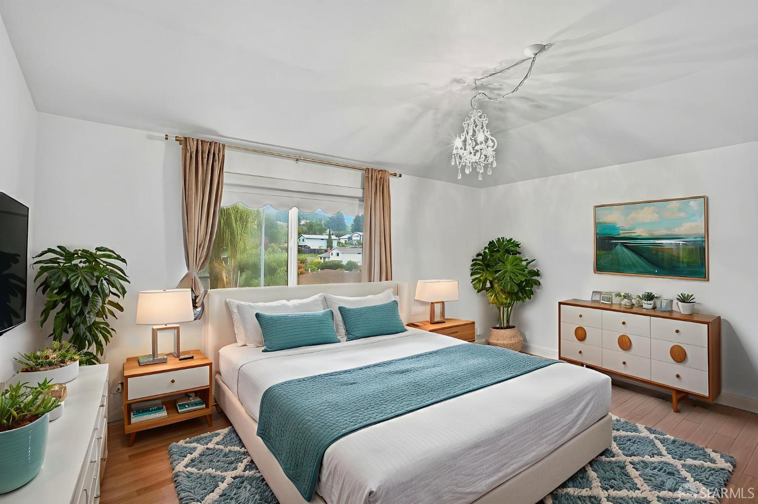 Detail Gallery Image 17 of 30 For 5756 Amend Rd, El Sobrante,  CA 94803 - 6 Beds | 3 Baths