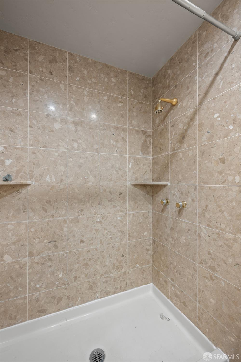 Detail Gallery Image 44 of 58 For 4572 Ross Gate Way, Pleasanton,  CA 94566 - 3 Beds | 2 Baths