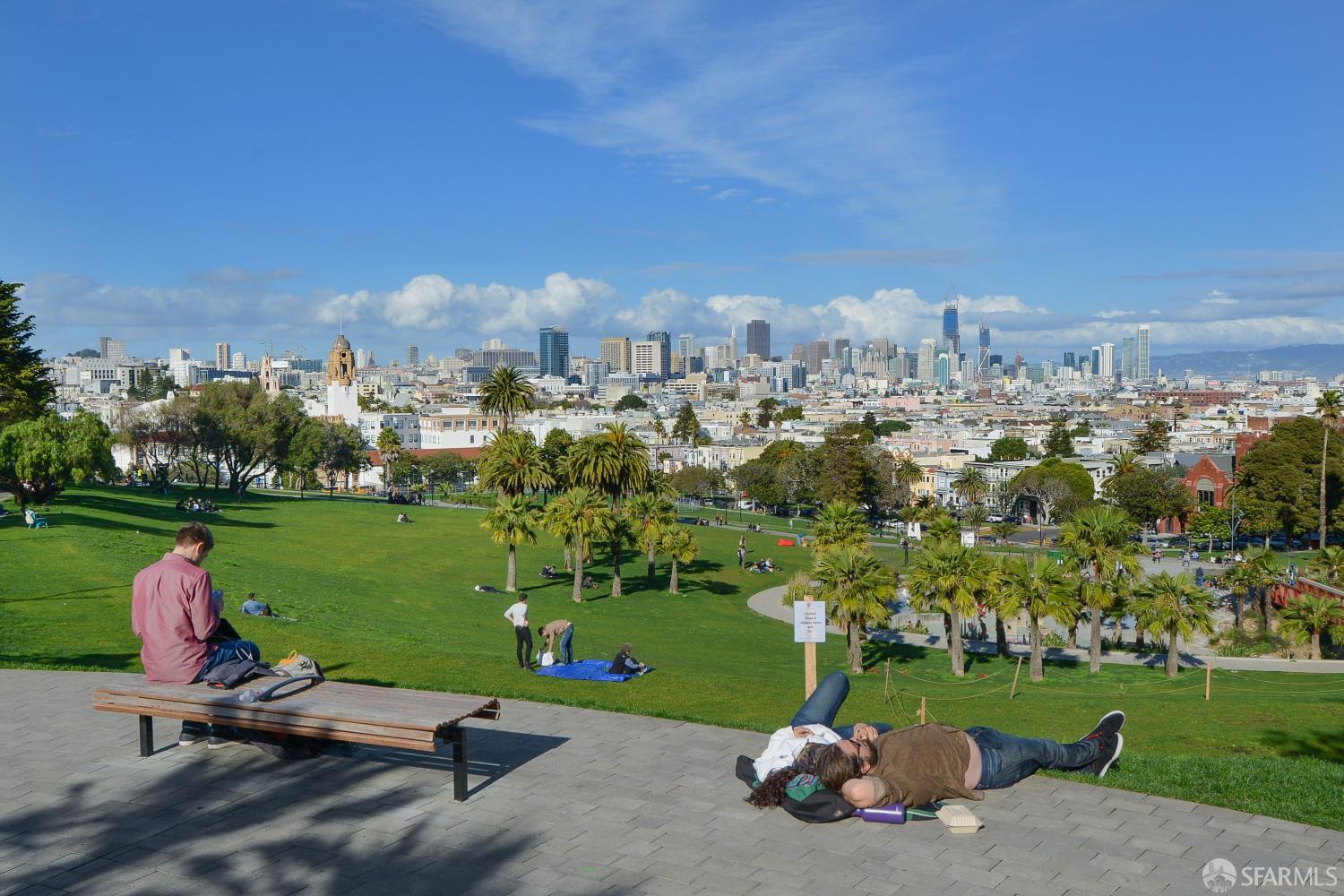 Detail Gallery Image 47 of 60 For 150 Eureka St #C,  San Francisco,  CA 94114 - 1 Beds | 1 Baths