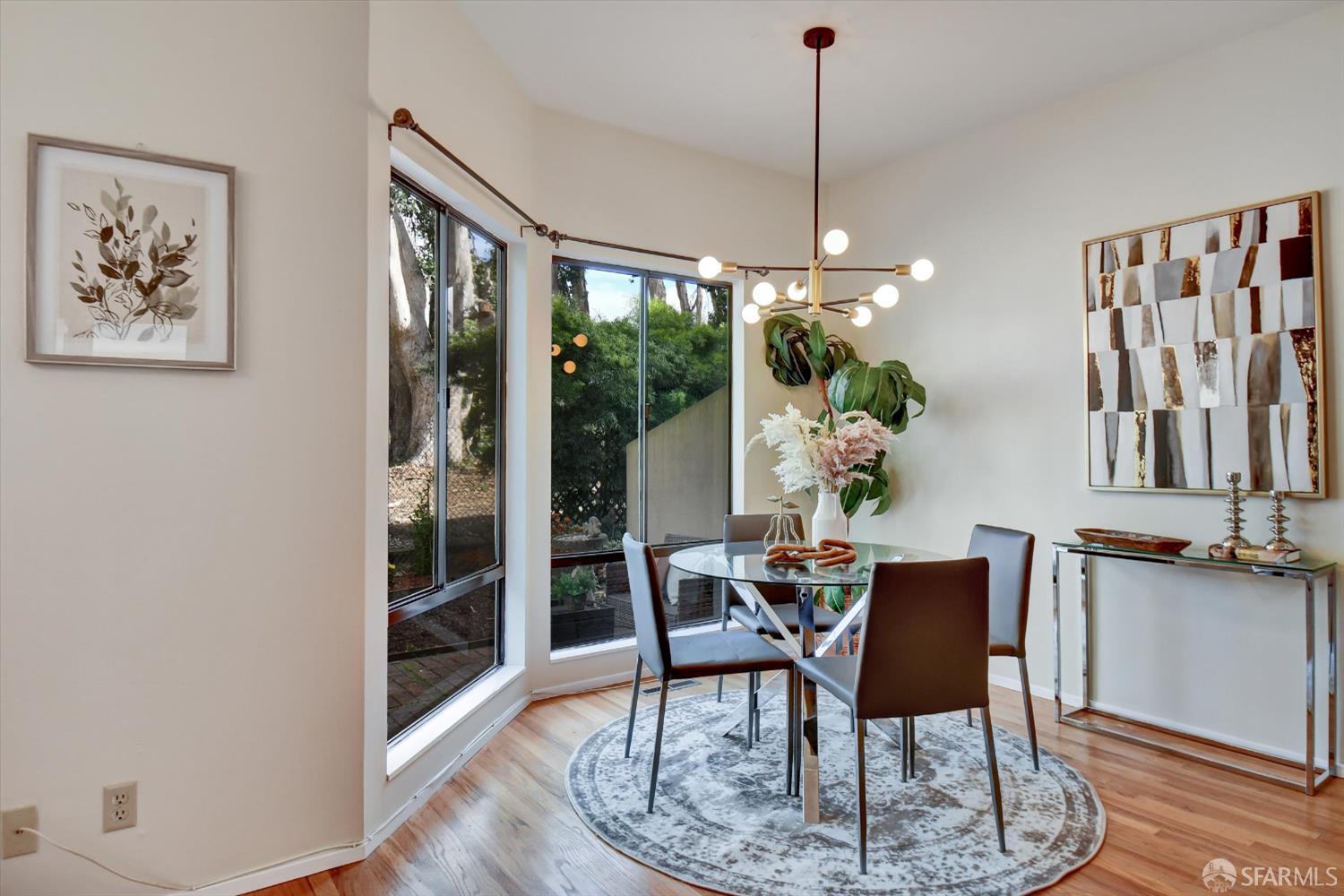 Detail Gallery Image 26 of 71 For 115 S Lake Merced Hls, San Francisco,  CA 94132 - 3 Beds | 2/1 Baths