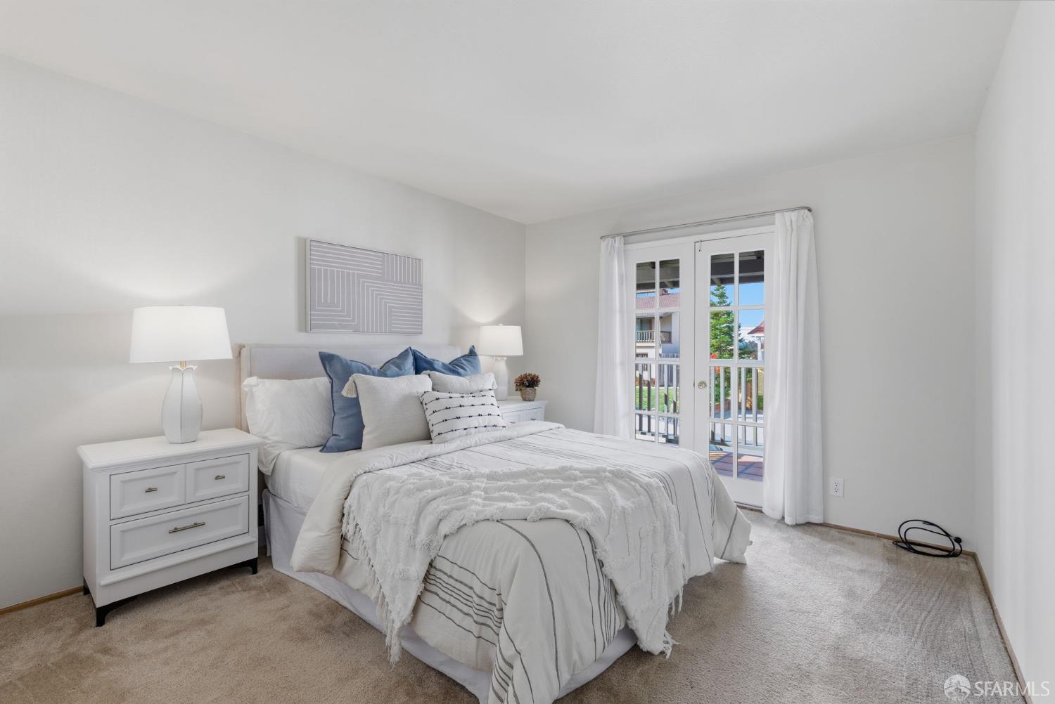 Detail Gallery Image 30 of 48 For 969 Springfield Dr, Millbrae,  CA 94030 - 3 Beds | 2/1 Baths