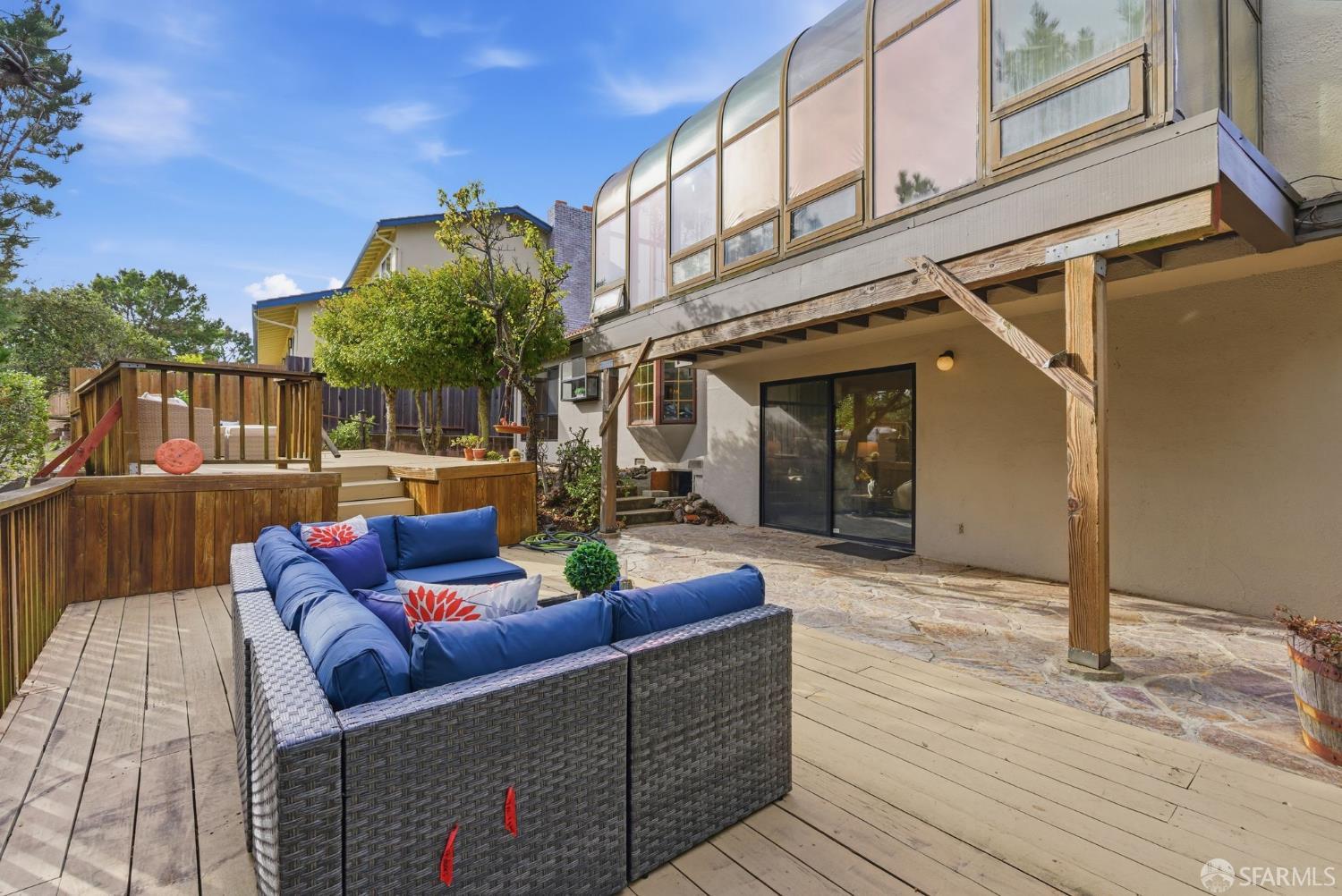 Detail Gallery Image 41 of 48 For 969 Springfield Dr, Millbrae,  CA 94030 - 3 Beds | 2/1 Baths