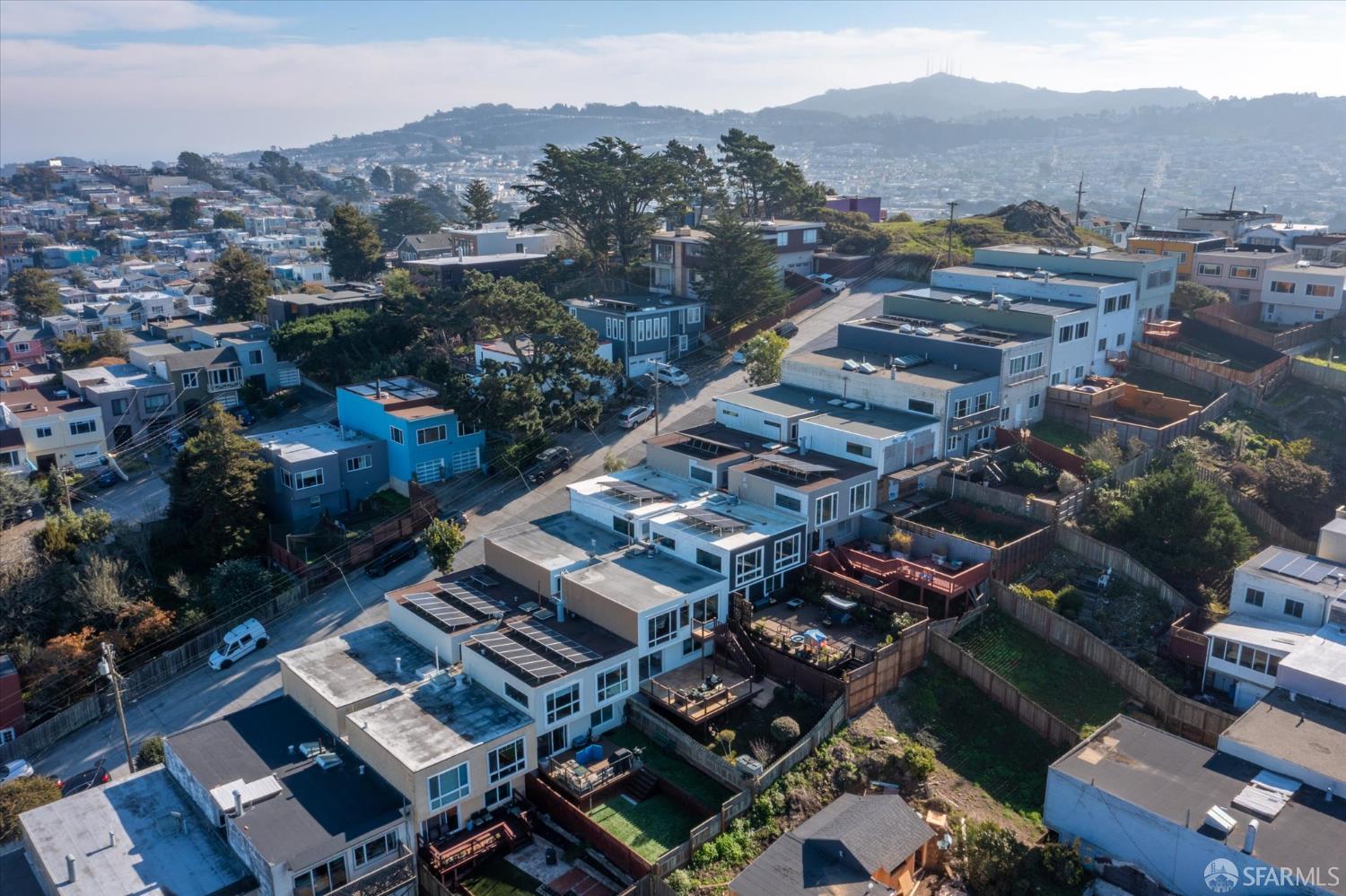 Detail Gallery Image 70 of 75 For 549 Orizaba Ave, San Francisco,  CA 94132 - 4 Beds | 3 Baths