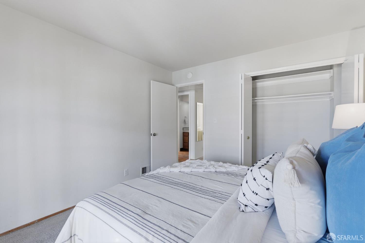 Detail Gallery Image 31 of 48 For 969 Springfield Dr, Millbrae,  CA 94030 - 3 Beds | 2/1 Baths