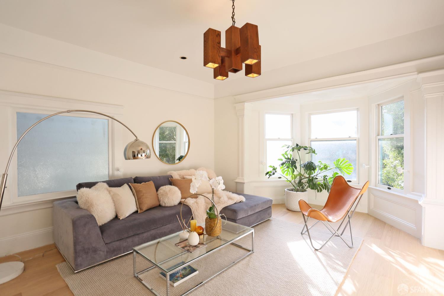 Detail Gallery Image 4 of 31 For 136 Downey St, San Francisco,  CA 94117 - – Beds | – Baths