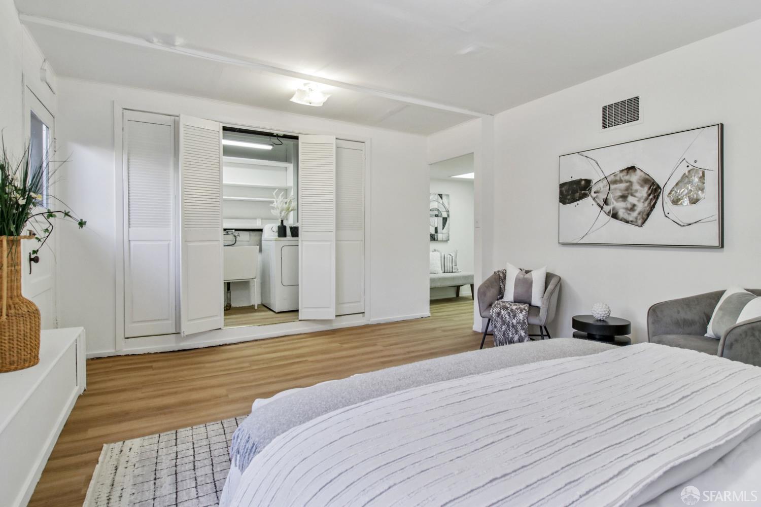 Detail Gallery Image 22 of 59 For 1506 Quesada Ave, San Francisco,  CA 94124 - 4 Beds | 1/1 Baths