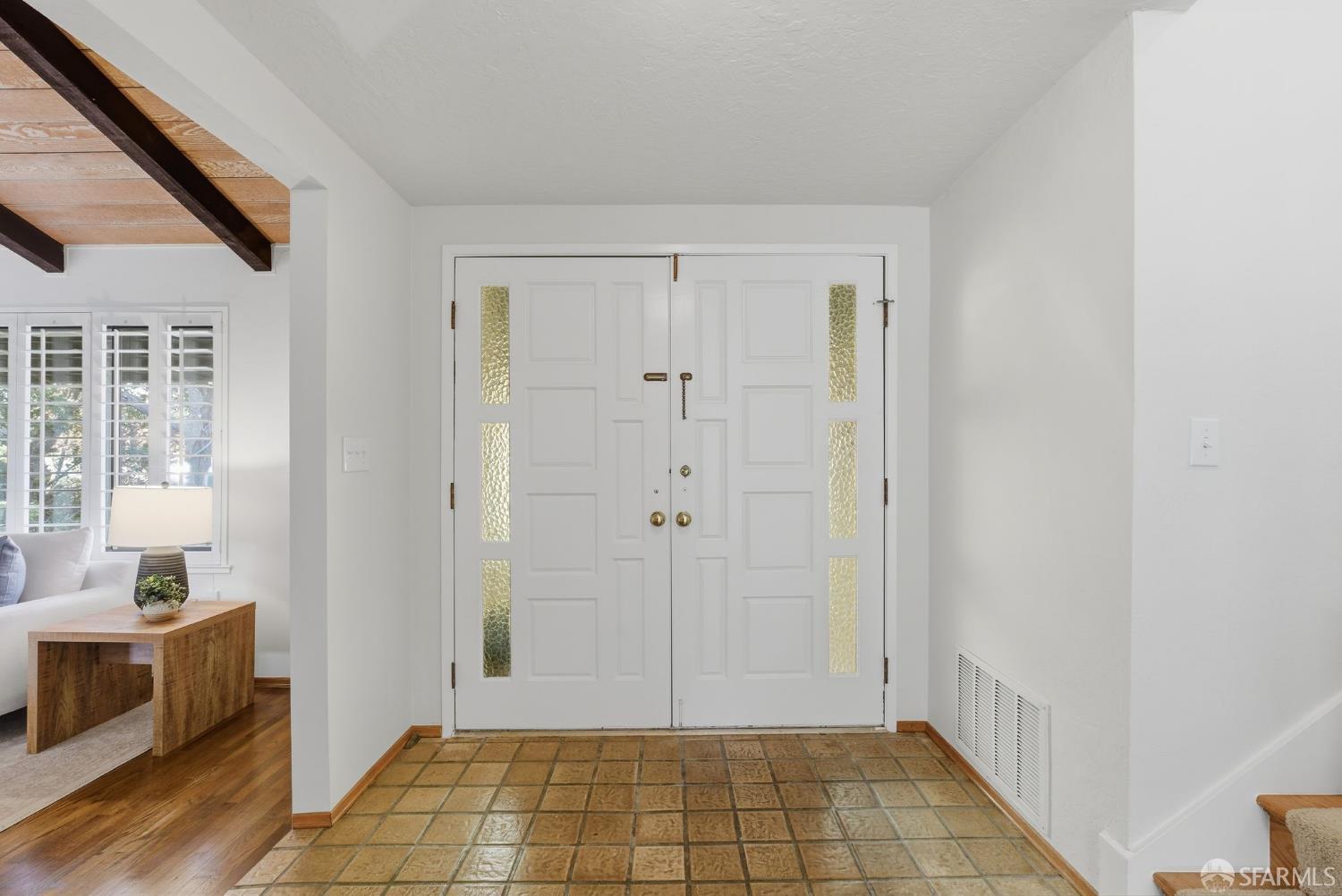 Detail Gallery Image 6 of 48 For 969 Springfield Dr, Millbrae,  CA 94030 - 3 Beds | 2/1 Baths