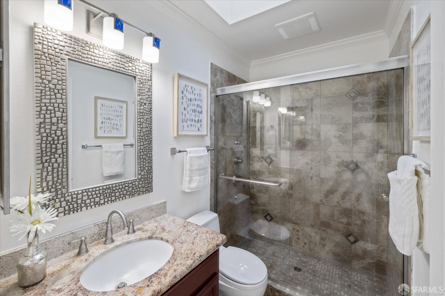 Detail Gallery Image 21 of 75 For 549 Orizaba Ave, San Francisco,  CA 94132 - 4 Beds | 3 Baths