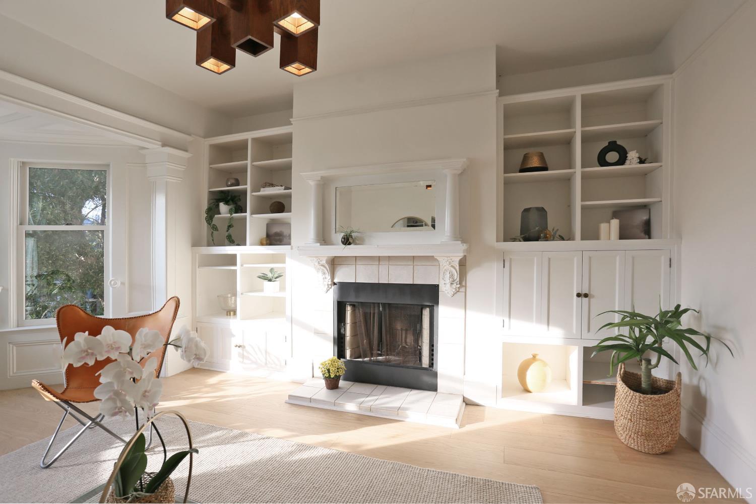 Detail Gallery Image 3 of 31 For 136 Downey St, San Francisco,  CA 94117 - – Beds | – Baths