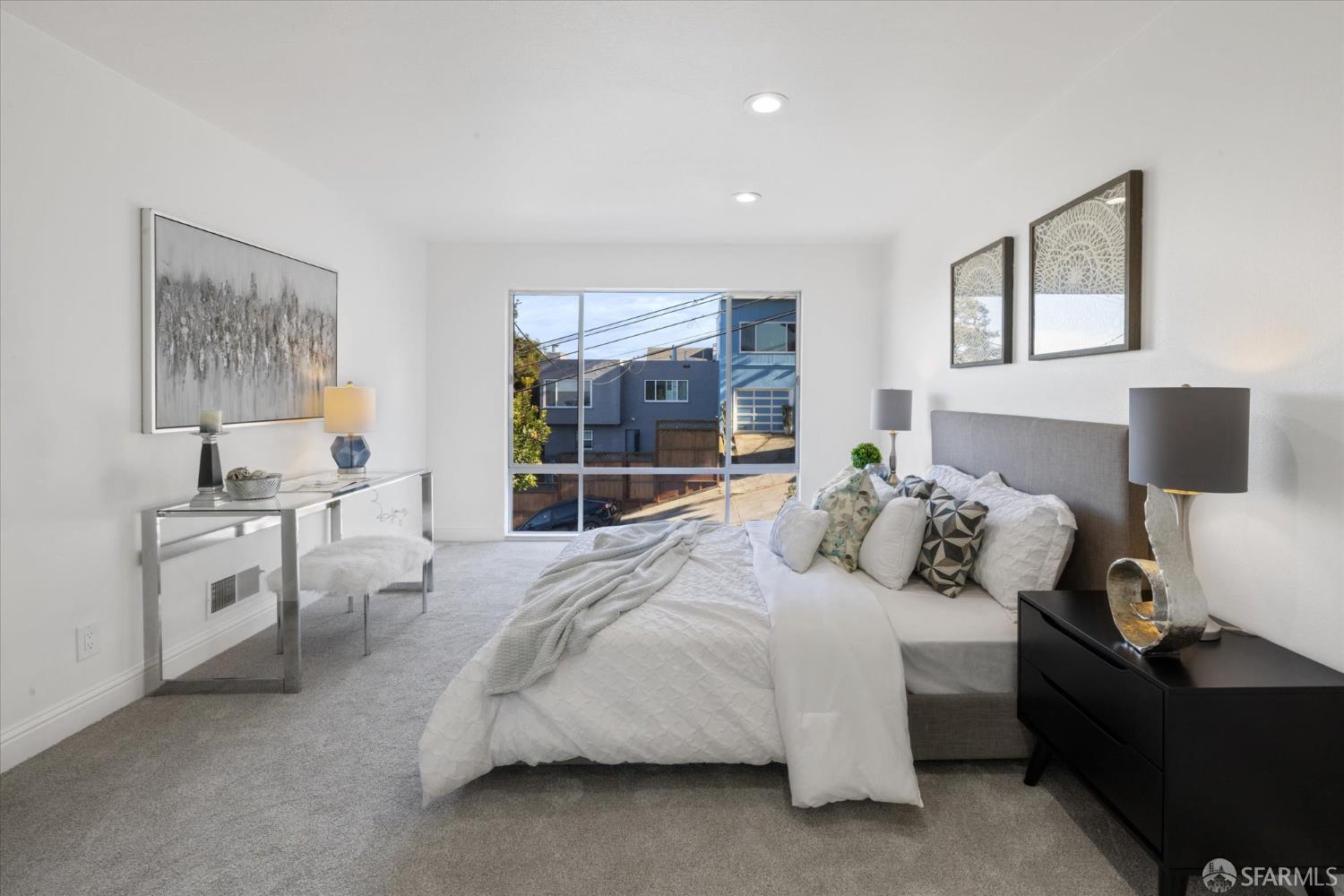 Detail Gallery Image 24 of 75 For 549 Orizaba Ave, San Francisco,  CA 94132 - 4 Beds | 3 Baths