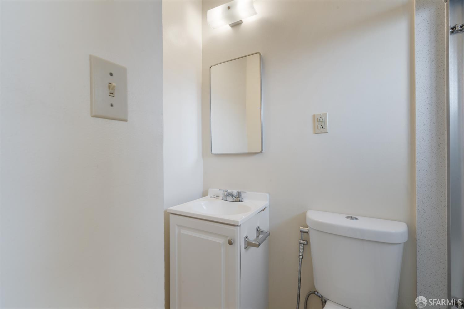 Detail Gallery Image 16 of 21 For 16520 Los Banos St, San Leandro,  CA 94578 - – Beds | – Baths