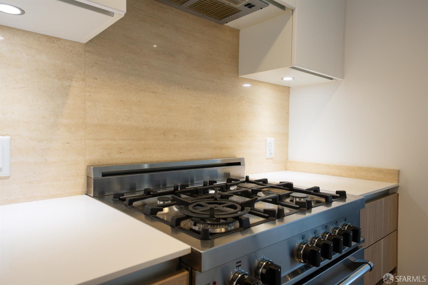 Photo #14: 425090780 Listing: Photo #14