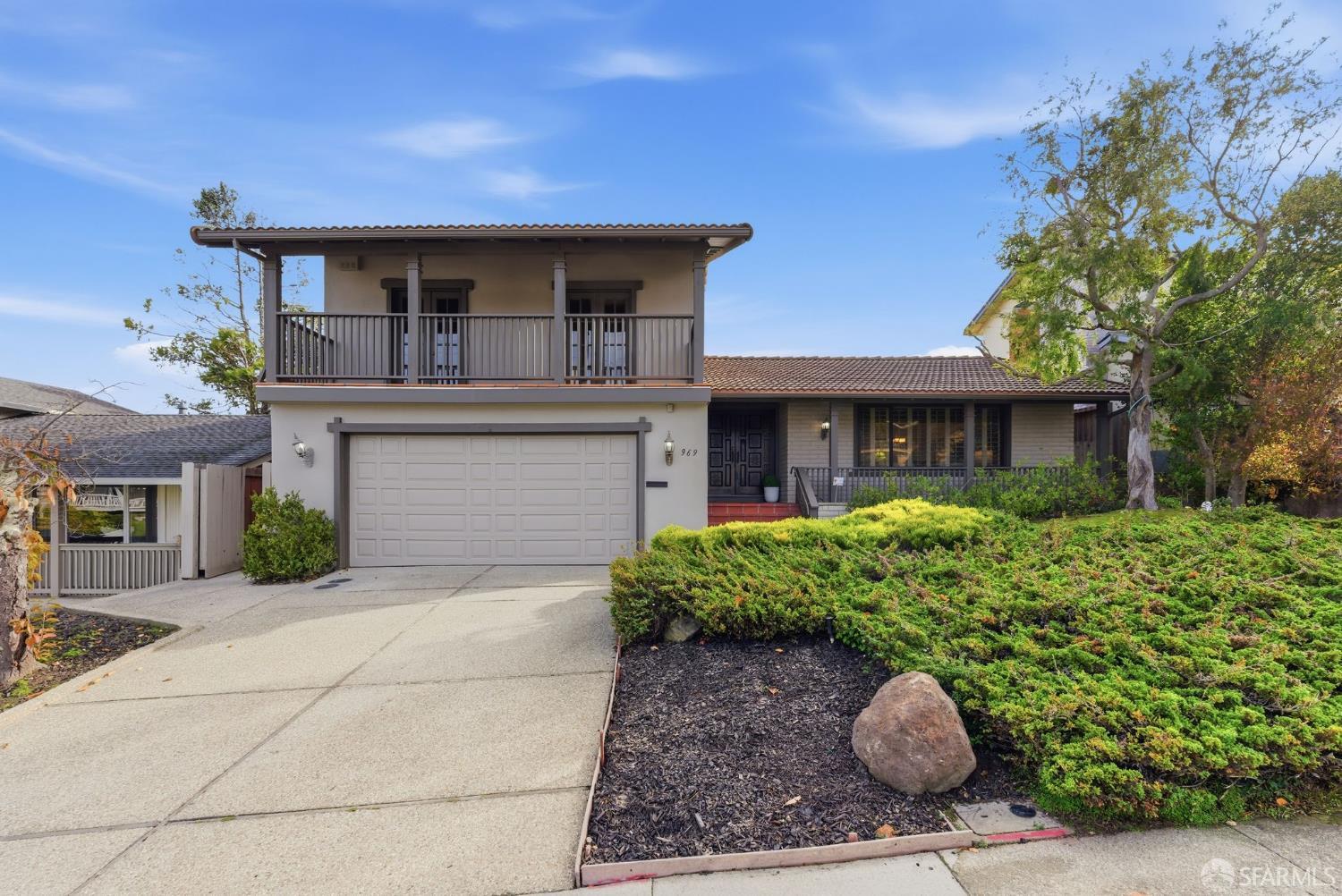 Detail Gallery Image 1 of 48 For 969 Springfield Dr, Millbrae,  CA 94030 - 3 Beds | 2/1 Baths