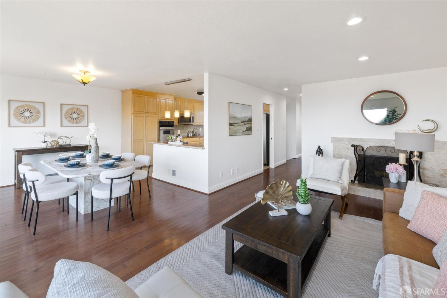 Detail Gallery Image 9 of 75 For 549 Orizaba Ave, San Francisco,  CA 94132 - 4 Beds | 3 Baths