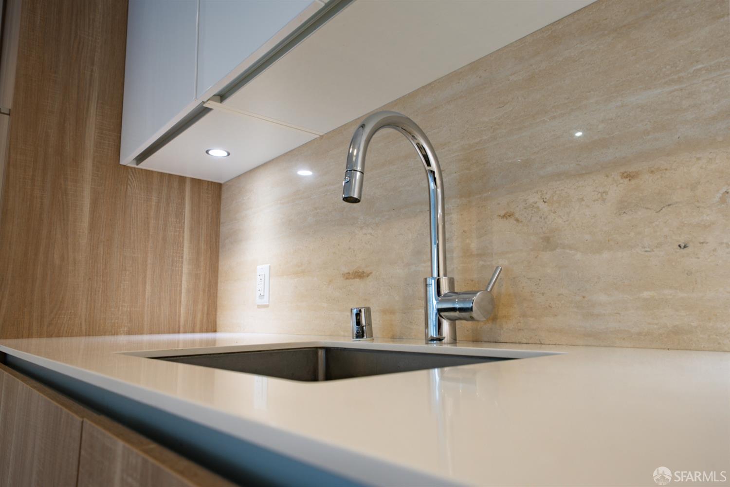 Photo #11: 425090780 Listing: Photo #11