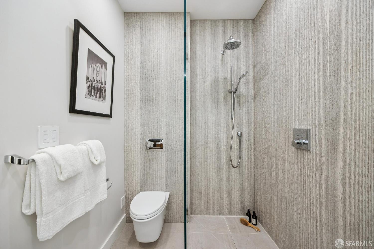 Photo #14: 425090343 Listing: Photo #14