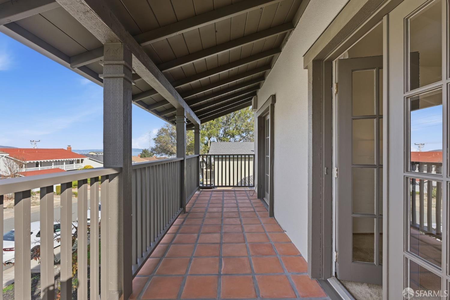 Detail Gallery Image 36 of 48 For 969 Springfield Dr, Millbrae,  CA 94030 - 3 Beds | 2/1 Baths