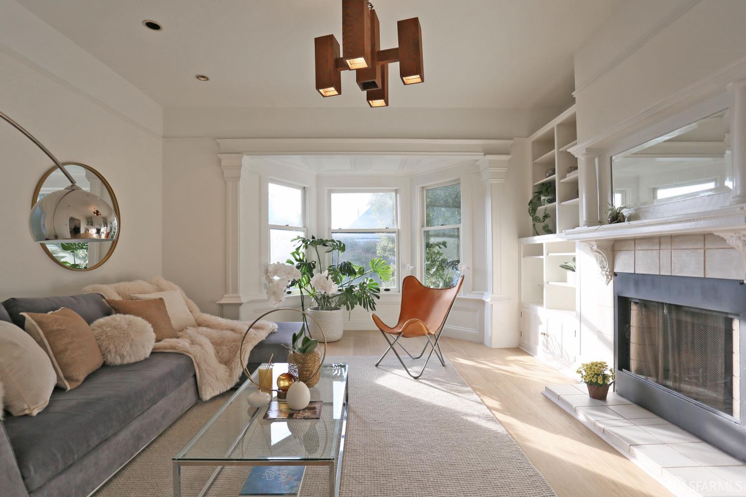 Front Image Thumbnail for SF425090697