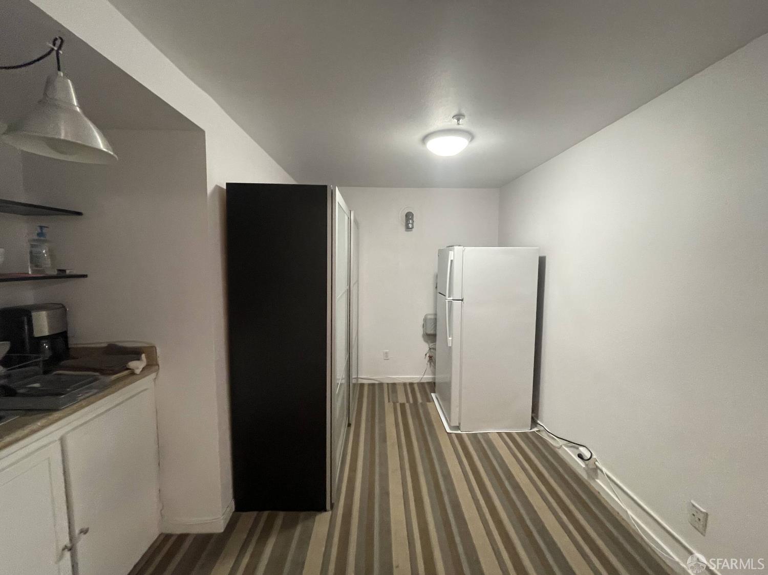 Detail Gallery Image 9 of 16 For 1416 Larkin St #B,  San Francisco,  CA 94109 - – Beds | – Baths