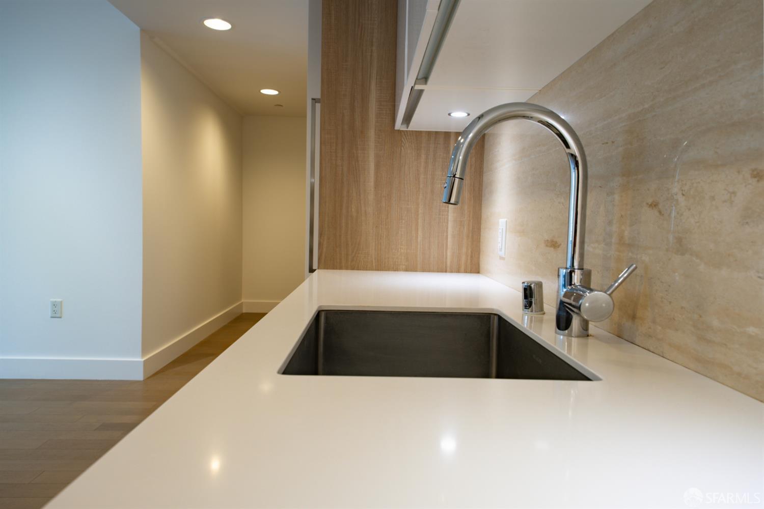 Photo #10: 425090780 Listing: Photo #10