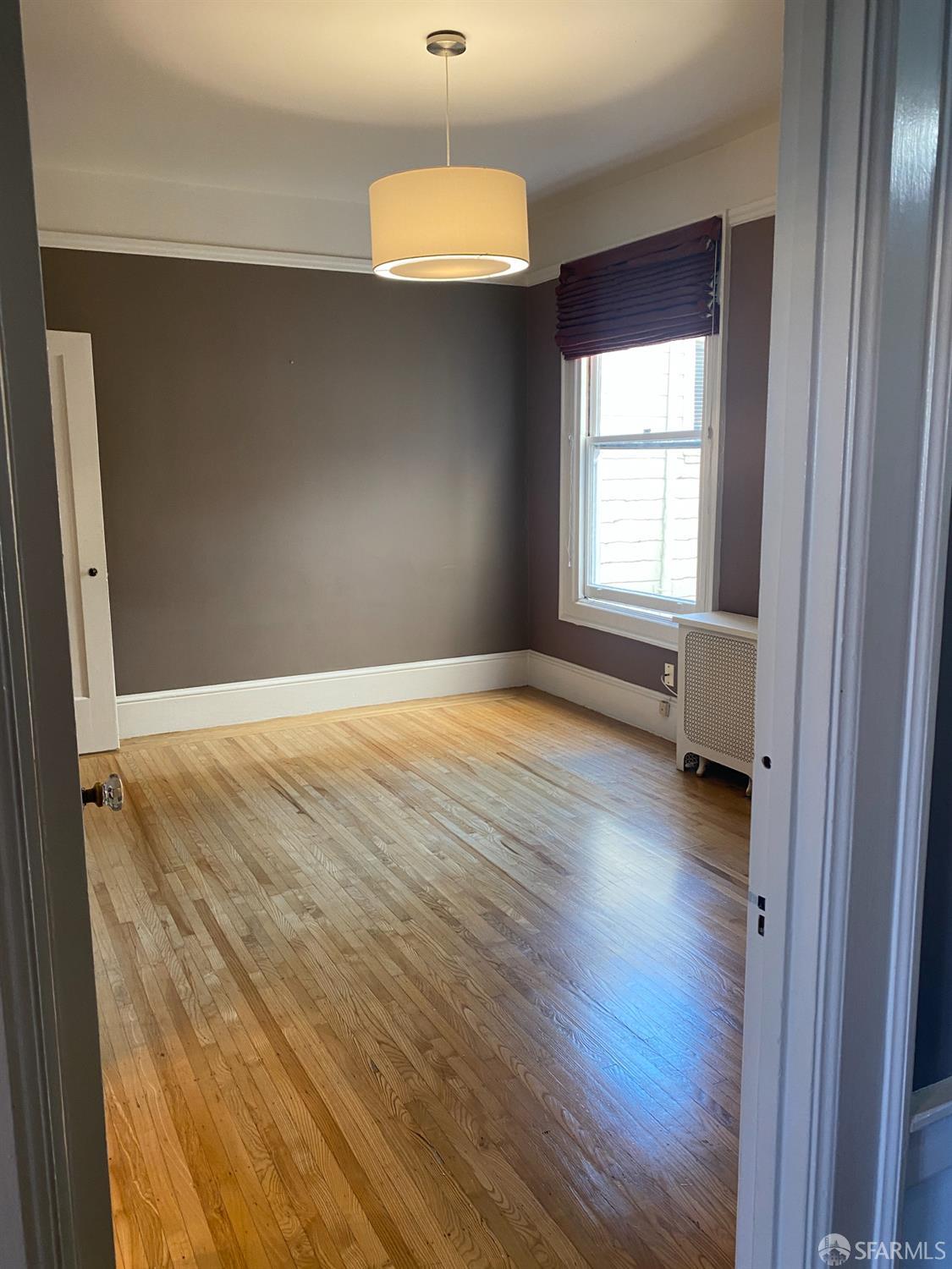 Detail Gallery Image 24 of 30 For 189 Commonwealth Ave #3,  San Francisco,  CA 94118 - 3 Beds | 1/1 Baths