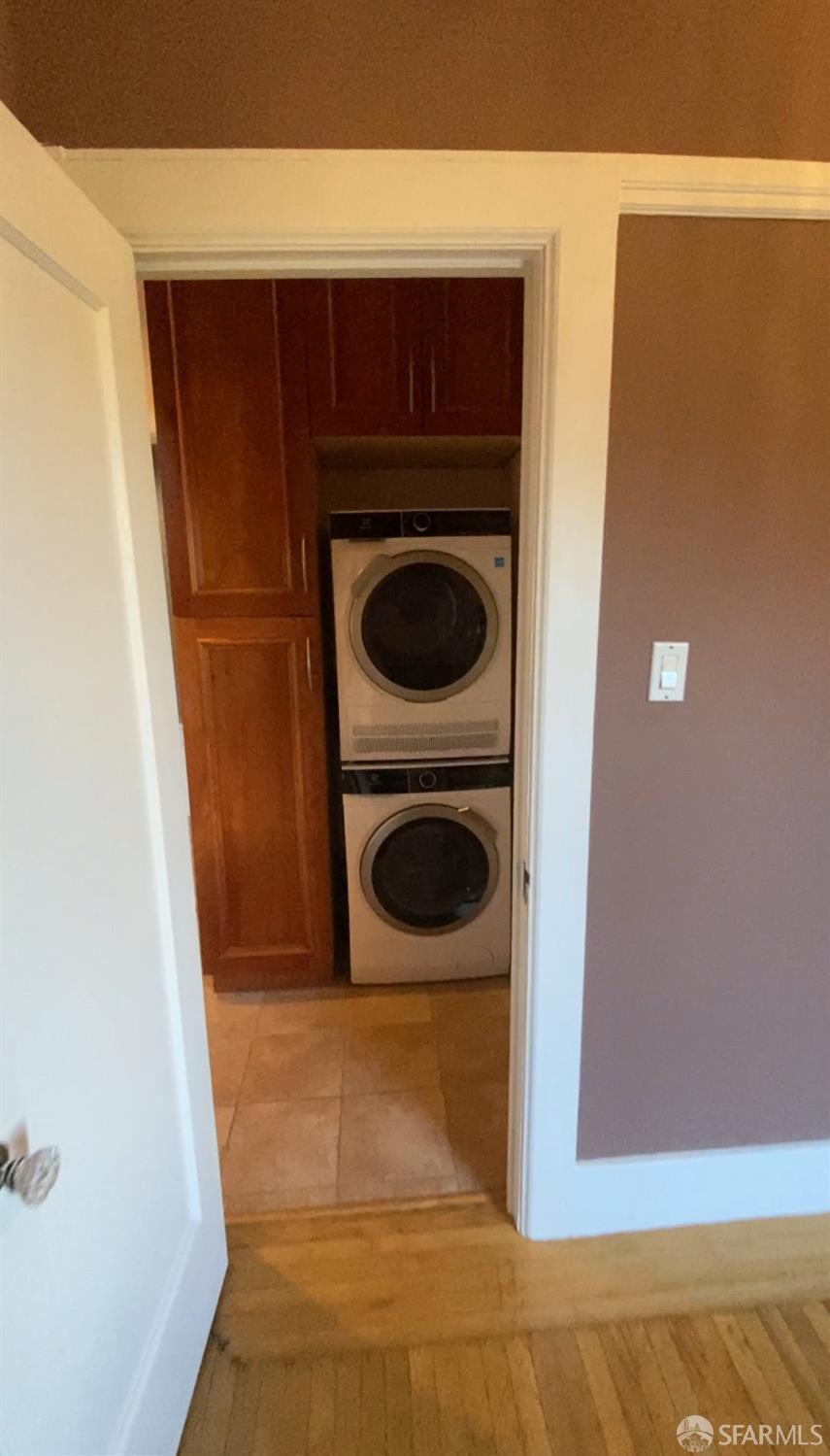 Detail Gallery Image 28 of 30 For 189 Commonwealth Ave #3,  San Francisco,  CA 94118 - 3 Beds | 1/1 Baths