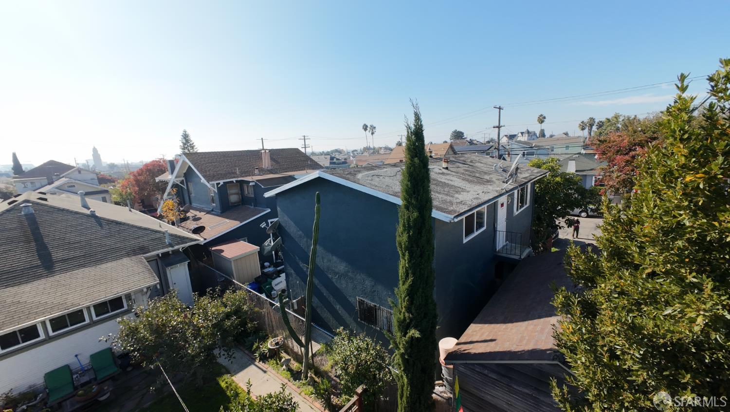 Detail Gallery Image 4 of 12 For 5400 Princeton St, Oakland,  CA 94601 - – Beds | – Baths