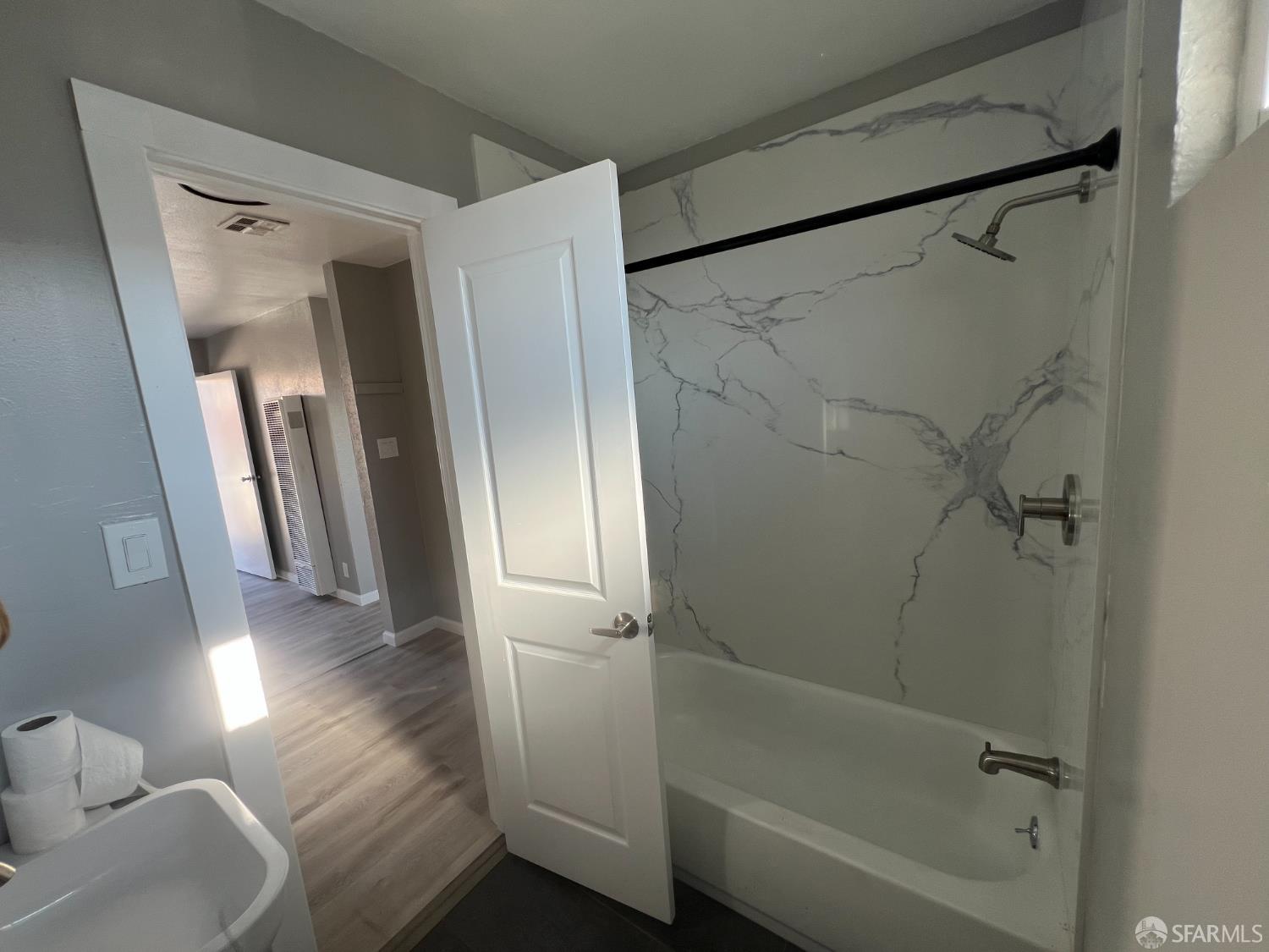 Detail Gallery Image 8 of 12 For 5400 Princeton St, Oakland,  CA 94601 - – Beds | – Baths