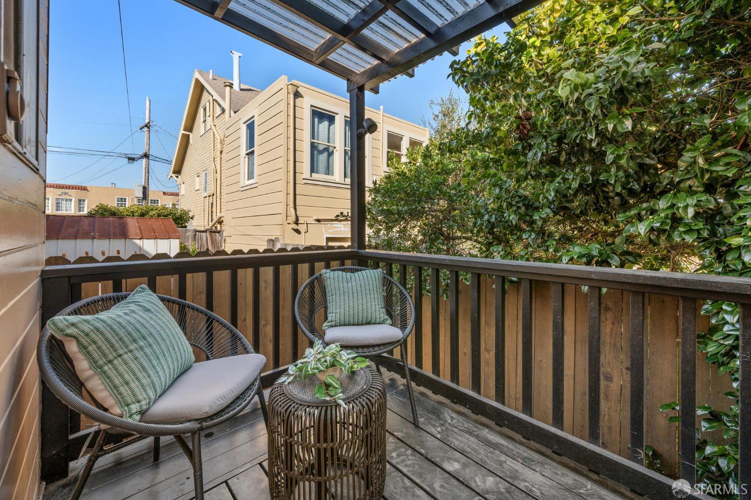 Detail Gallery Image 24 of 62 For 180 Ocean Ave, San Francisco,  CA 94112 - 3 Beds | 2 Baths