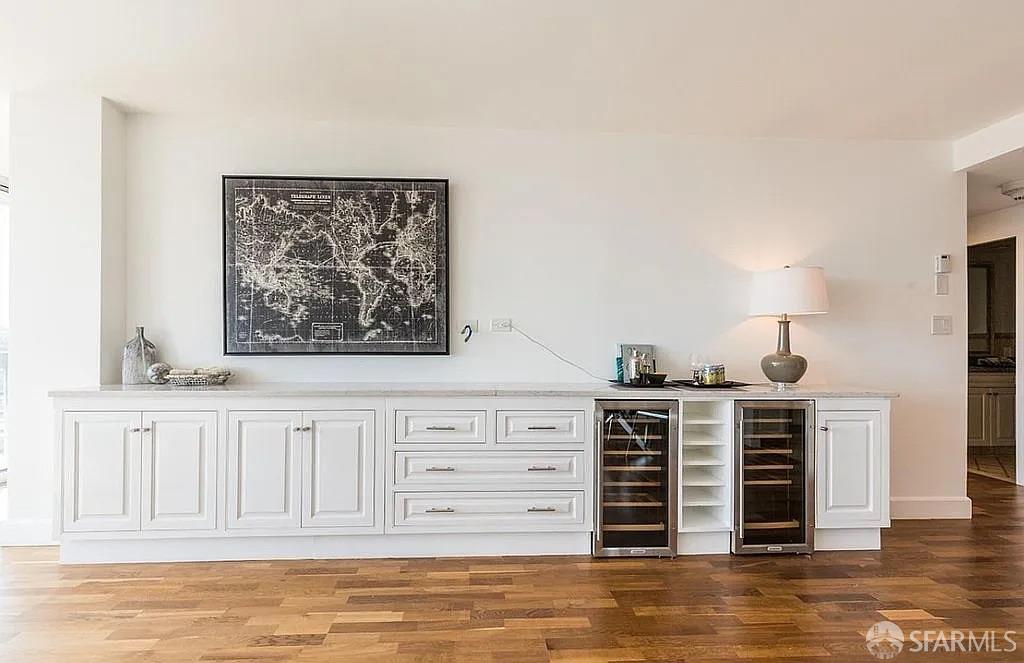 Photo #11: 425090951 Listing: Photo #11