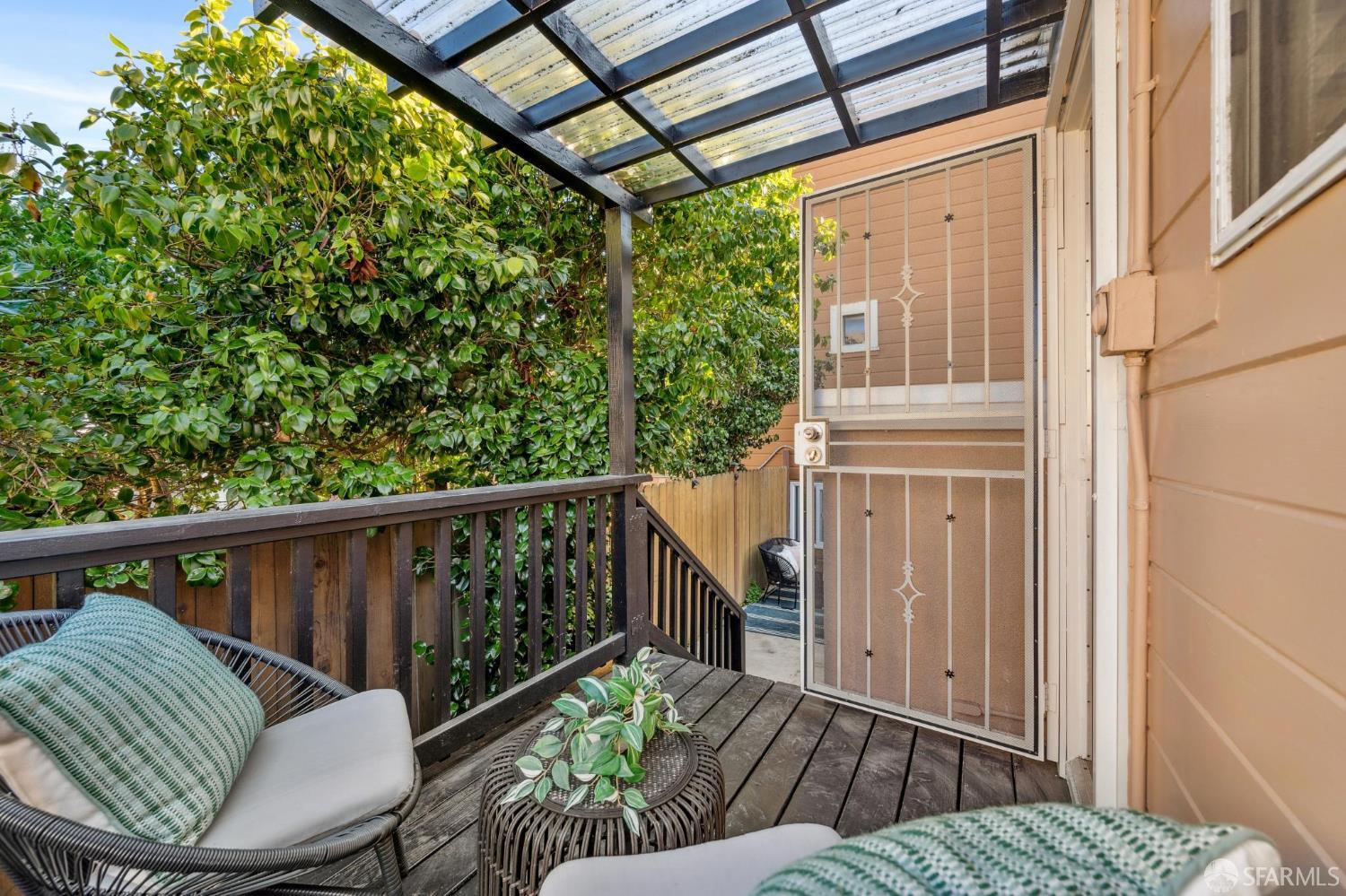 Detail Gallery Image 25 of 62 For 180 Ocean Ave, San Francisco,  CA 94112 - 3 Beds | 2 Baths
