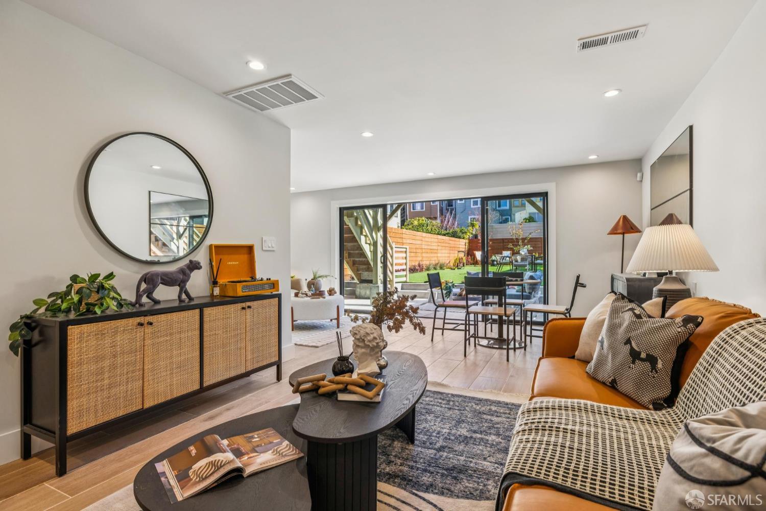 Detail Gallery Image 60 of 82 For 618 19th Ave, San Francisco,  CA 94121 - 3 Beds | 3/1 Baths