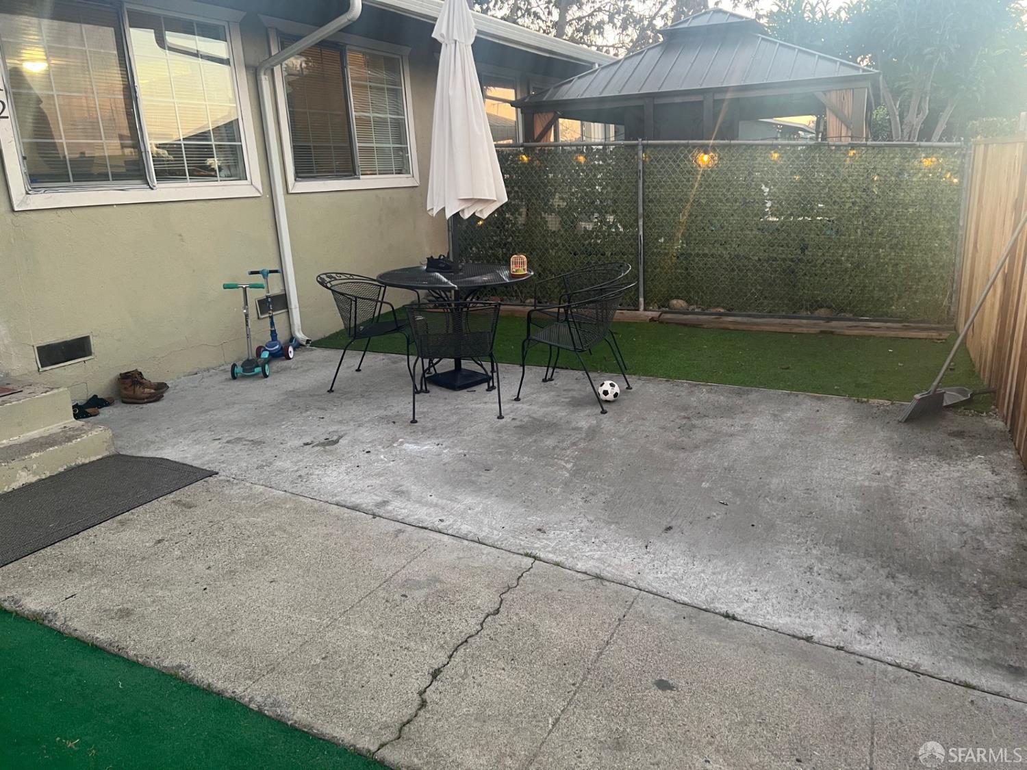 Detail Gallery Image 10 of 12 For 2410 Dobern Ave, San Jose,  CA 95116 - – Beds | – Baths