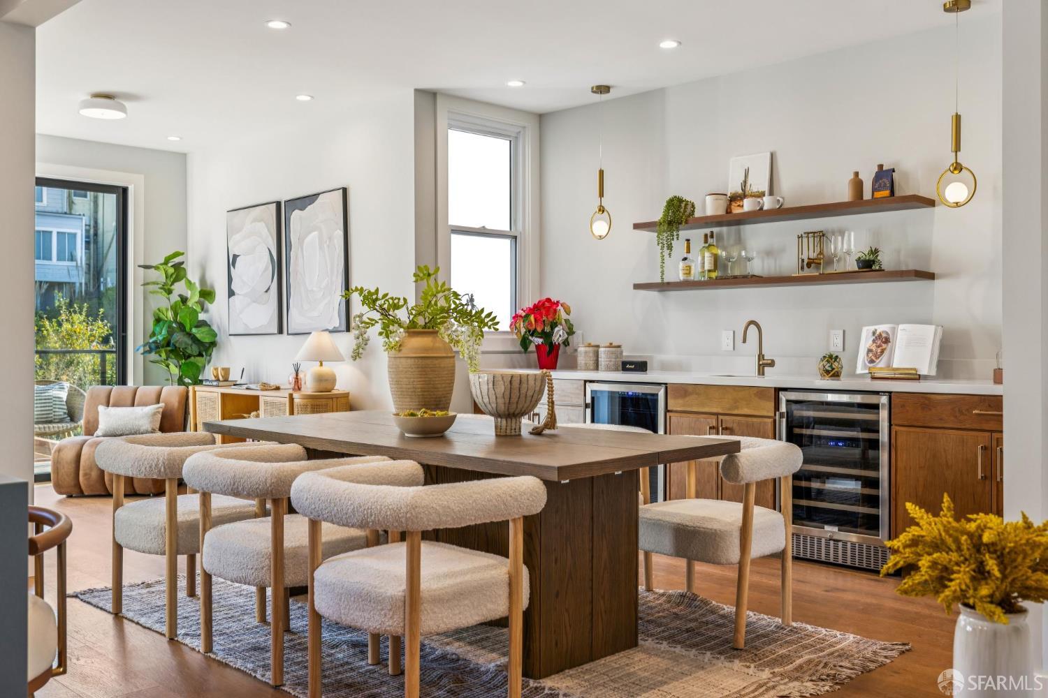 Detail Gallery Image 5 of 82 For 618 19th Ave, San Francisco,  CA 94121 - 3 Beds | 3/1 Baths