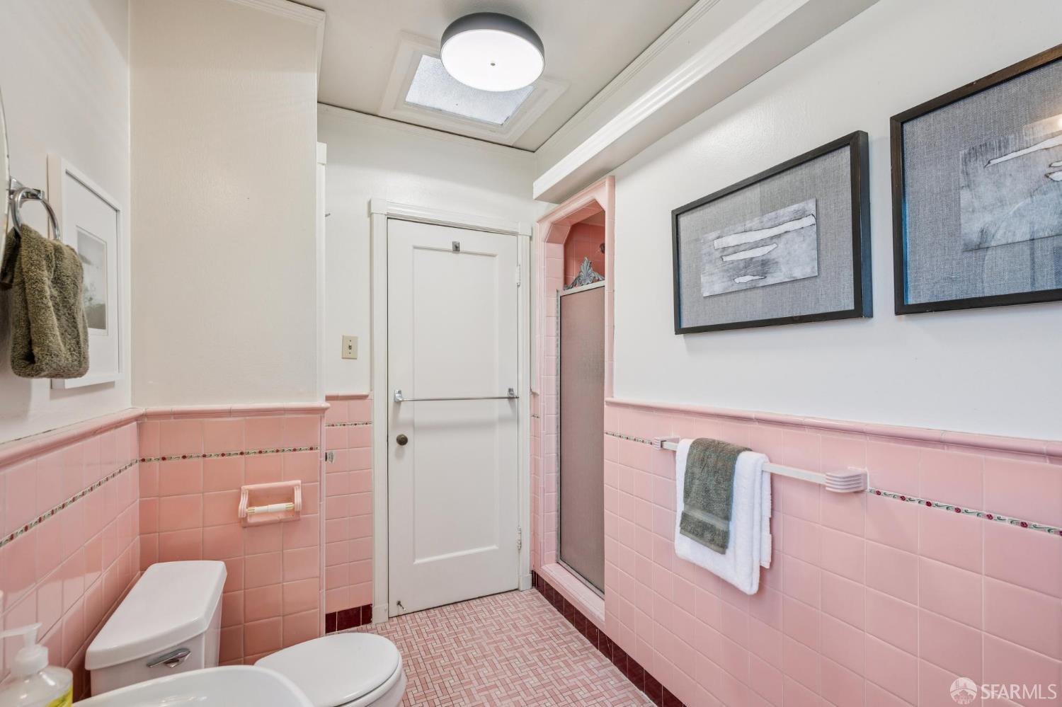 Detail Gallery Image 16 of 39 For 239 Masonic Ave, San Francisco,  CA 94118 - – Beds | – Baths