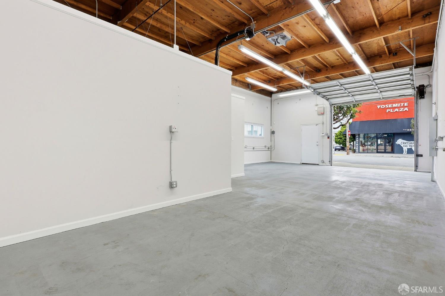 1555 Yosemite UNIT 11, San Francisco, CA, 94124