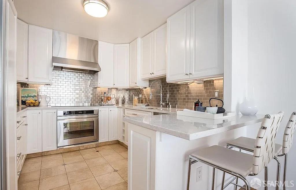 Photo #14: 425090951 Listing: Photo #14