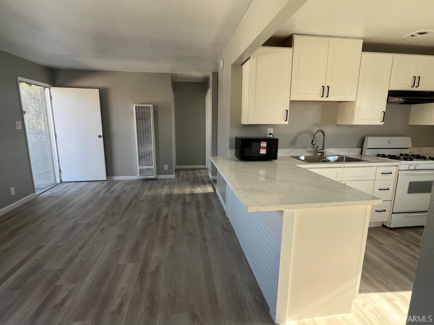 Detail Gallery Image 7 of 12 For 5400 Princeton St, Oakland,  CA 94601 - – Beds | – Baths