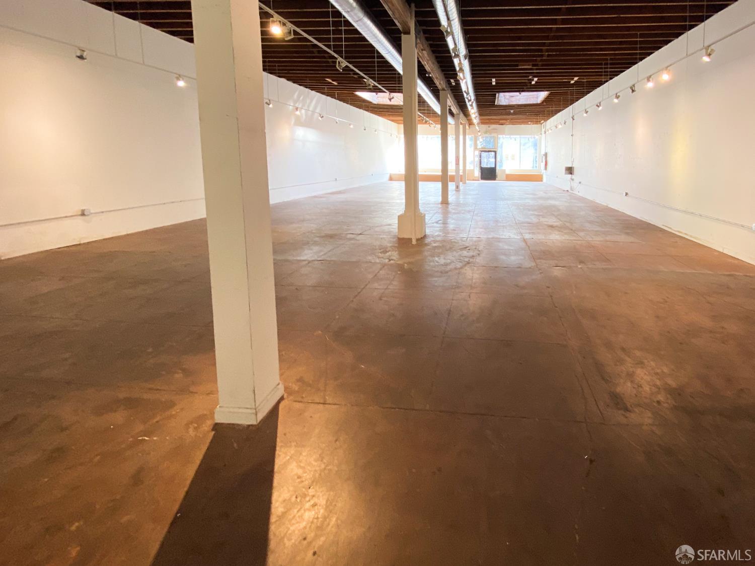 Detail Gallery Image 9 of 15 For 3731 Macarthur Blvd, Oakland,  CA 94619 - – Beds | – Baths