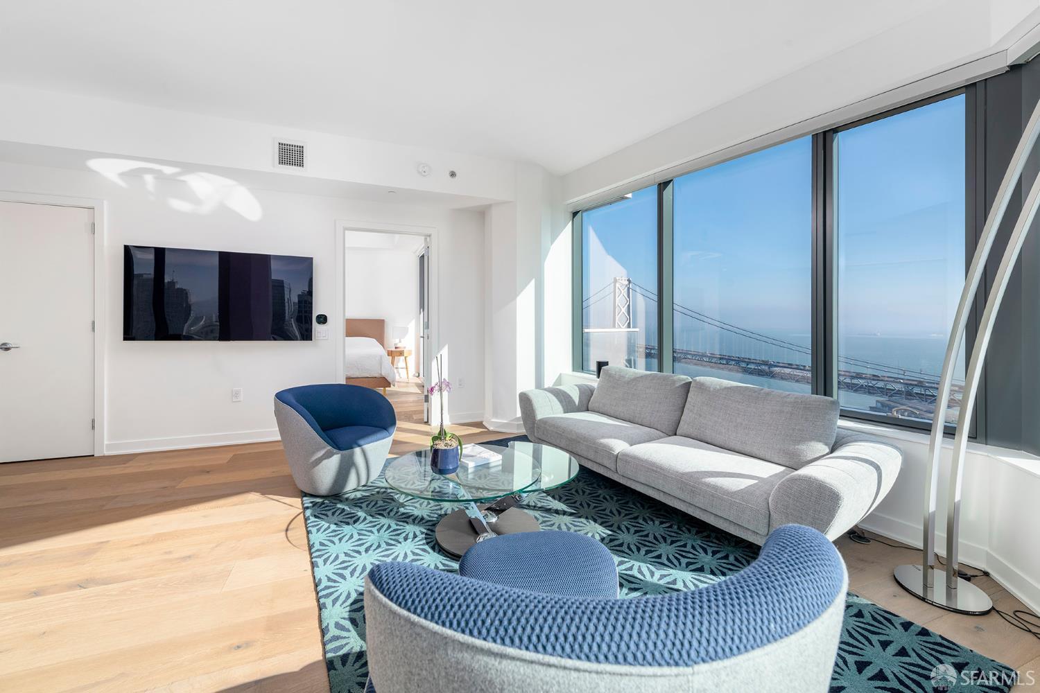 Detail Gallery Image 4 of 60 For 280 Spear St 31c,  San Francisco,  CA 94105 - 2 Beds | 2 Baths