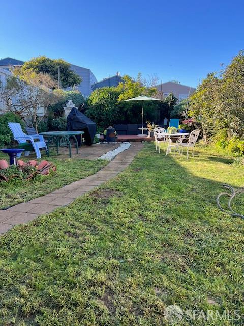 Detail Gallery Image 6 of 6 For 329 Faxon Ave, San Francisco,  CA 94112 - 2 Beds | 1 Baths