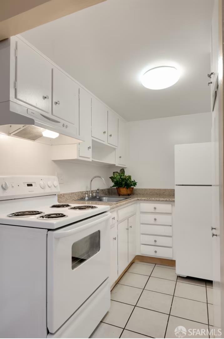 Detail Gallery Image 6 of 17 For 1735 Woodland Ave, East Palo Alto,  CA 94303 - 0 Beds | 1 Baths