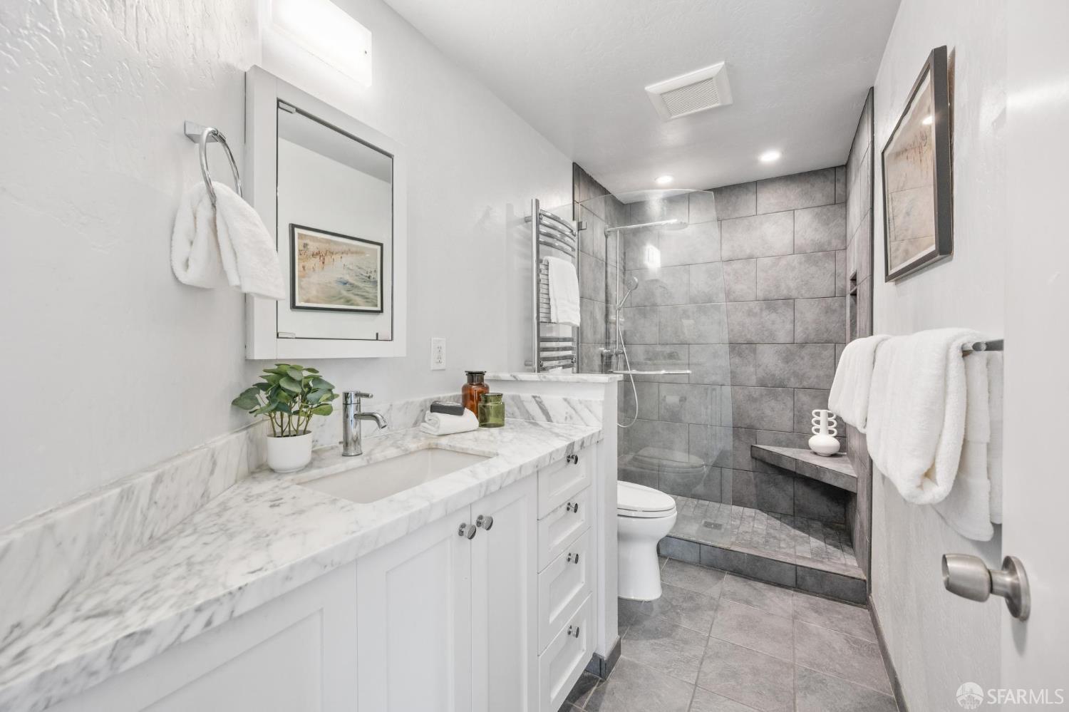 Detail Gallery Image 24 of 42 For 3501 Laguna St #208,  San Francisco,  CA 94123 - 1 Beds | 1 Baths