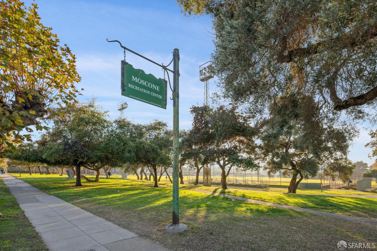 Detail Gallery Image 37 of 42 For 3501 Laguna St #208,  San Francisco,  CA 94123 - 1 Beds | 1 Baths