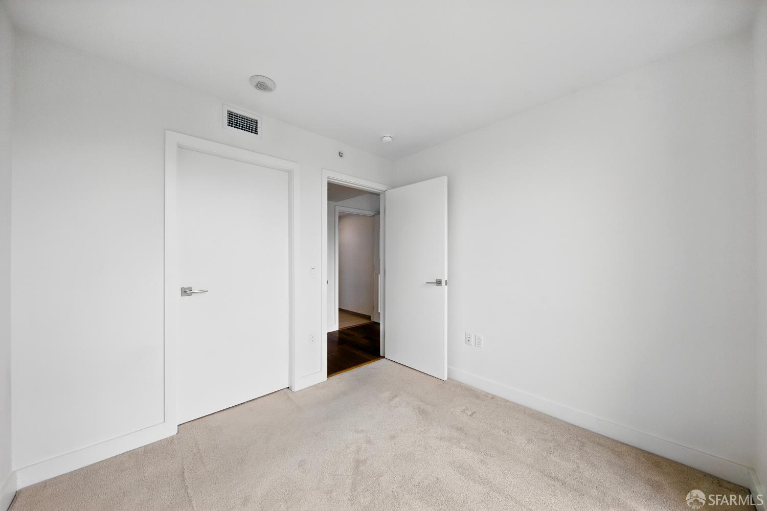 Photo #20: 425091359 Listing: Photo #20