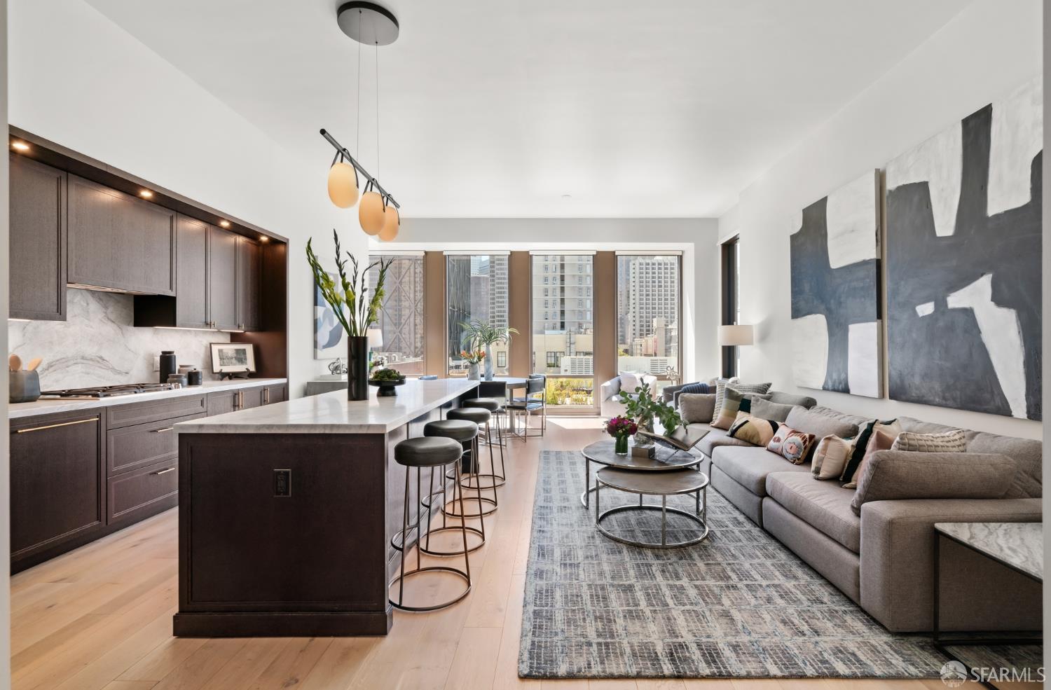 Front Image Thumbnail for SF425091268